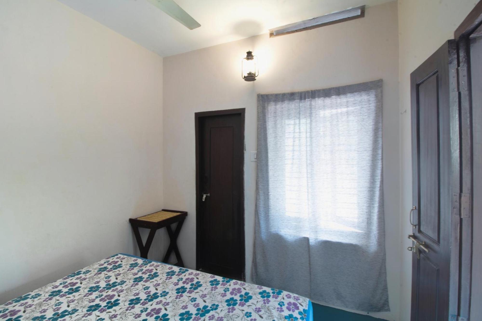 Hostel Calaila Varkala Buitenkant foto
