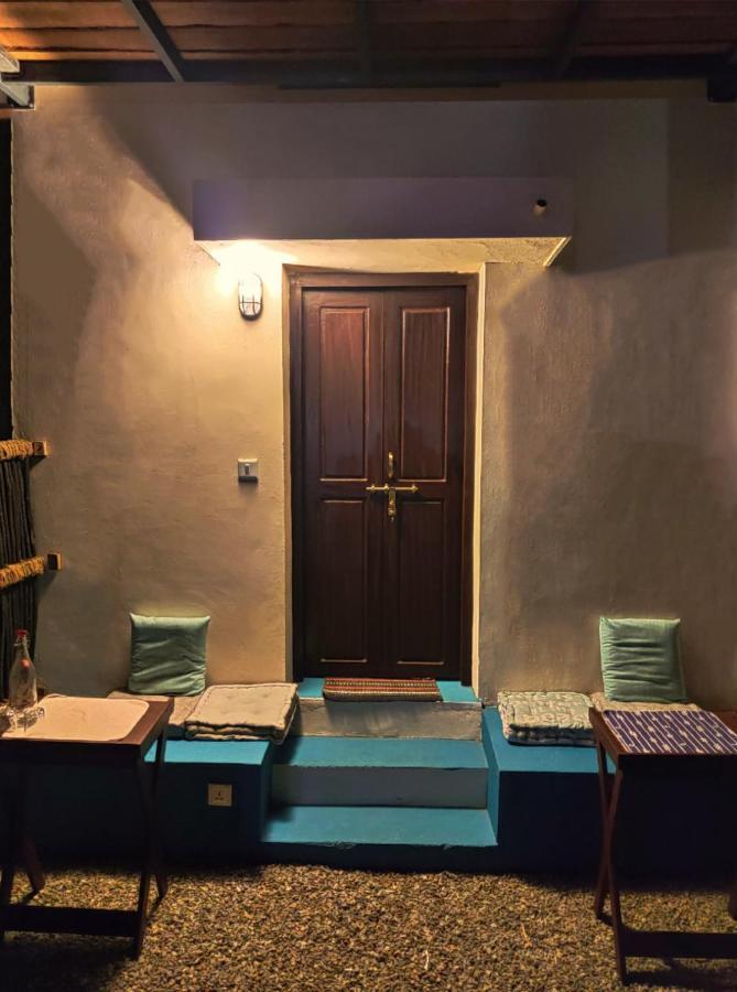Hostel Calaila Varkala Buitenkant foto